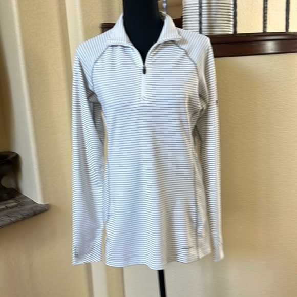 Eddie Bauer Tops - Eddie Bauer Top